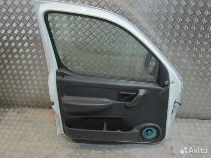 Дверь передняя левая для Ситроен Берлинго М59