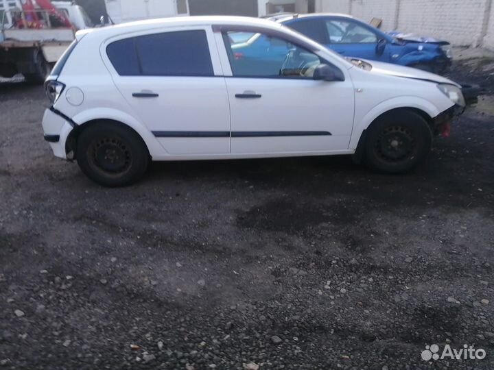 Разбор (б/у запчасти) Opel Astra 2006 1.3 МКПП тд
