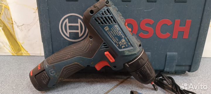 Дрель-шуруповерт Bosch GSR 120 LI