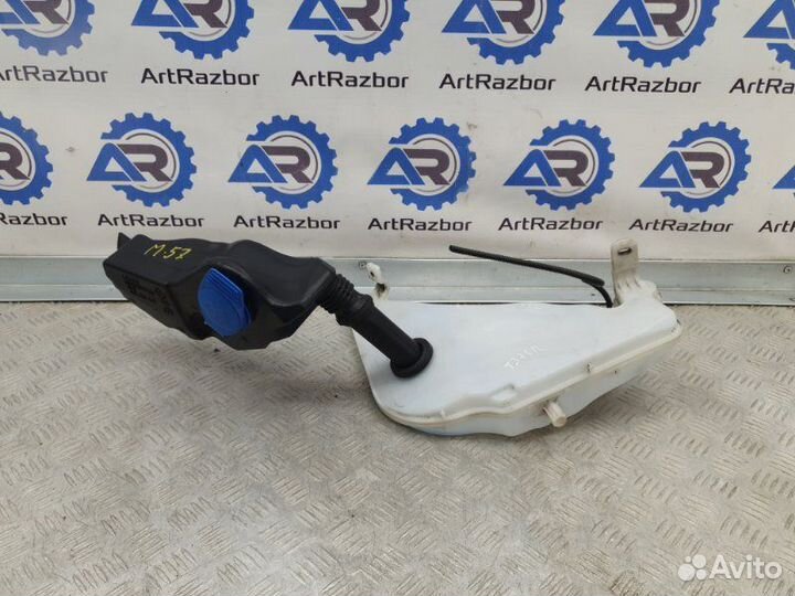 Бачок омывателя лобового стекла Audi A6 C7 2.0