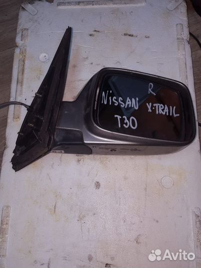 Зеркало правое на nissan X-trial T 30