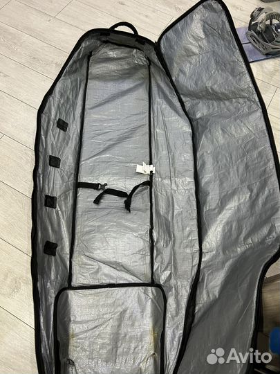 Чехол для сноуборда на колесах burton