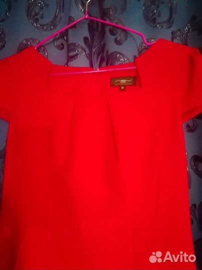 Платье женское красное 42 44