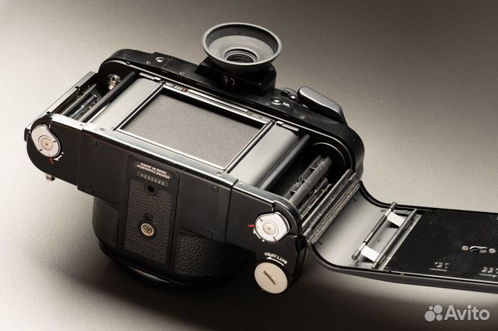 Pentax 67 II + SMC Pentax 105/2.4