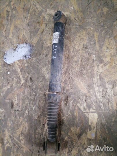 Амортизатор задний Peugeot 207