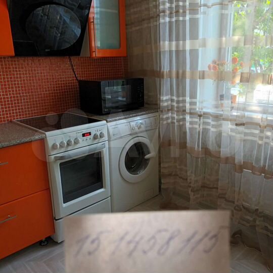 1-к. квартира, 42 м², 1/5 эт.