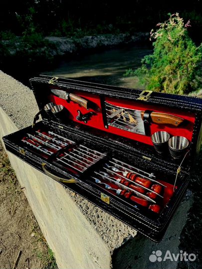 Шашлычный набор в футляре