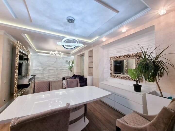 4-к. квартира, 165 м², 4/18 эт.