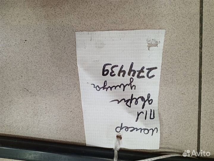 Накладка стекла переднего левого (бархотка) Mitsu