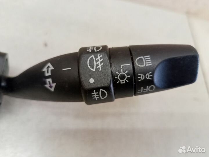 Переключатель поворотов подрулевой