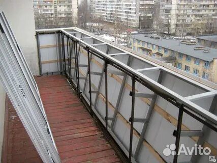 Балкон/лоджия остекленная с окнами