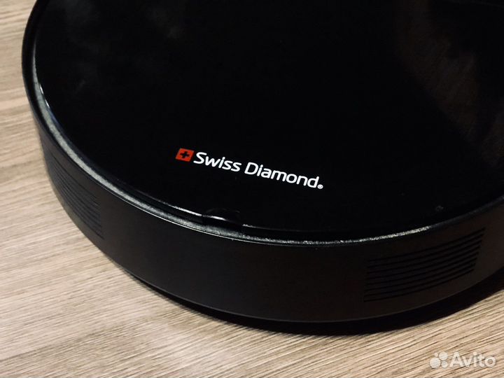 Робот-пылесос Swiss Diamond