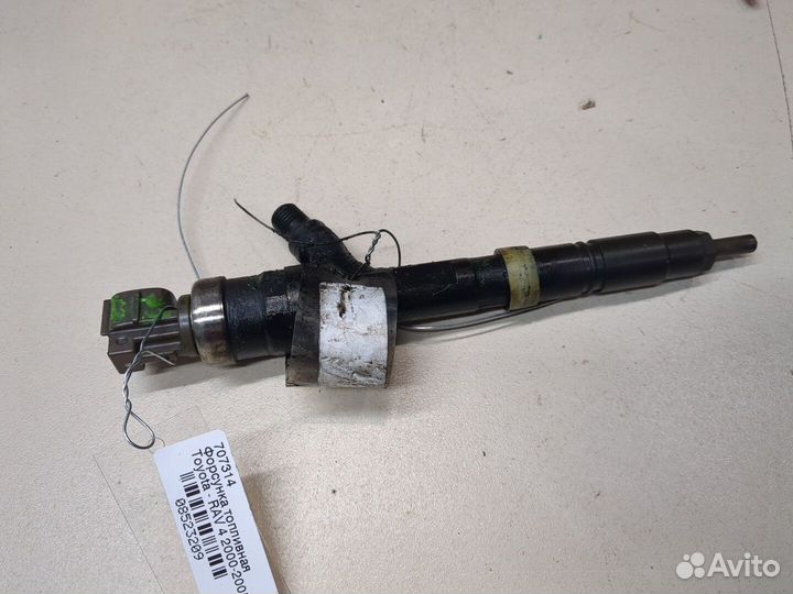 Форсунка топливная Toyota RAV 4, 2004