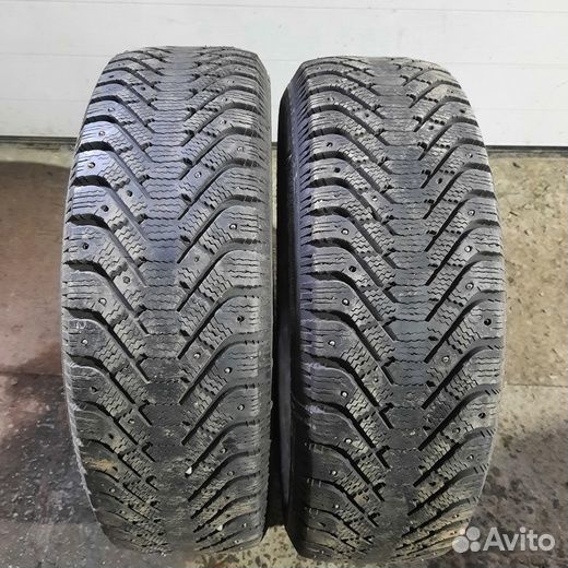 Goodyear UltraGrip 500 225/65 R17