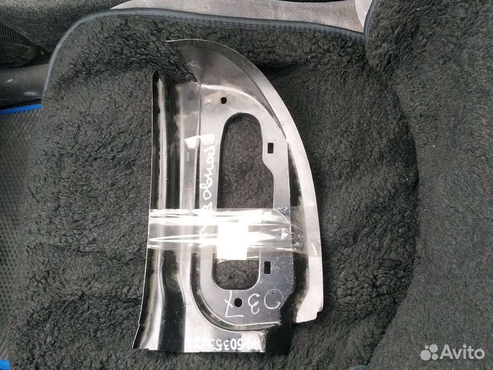 Панель заднего фонаря Renault Megan 1 Grandtoor