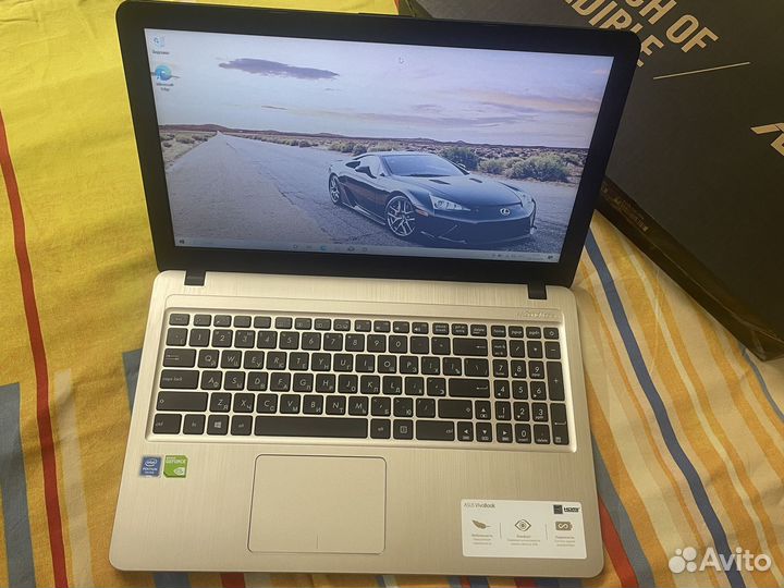 Ноутбук Asus F540M