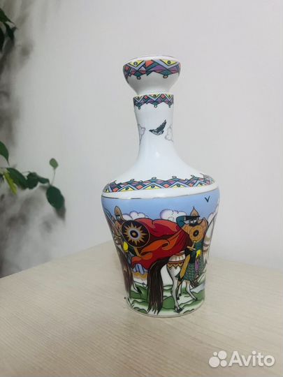 Богатыри. Стопки и графин под водку