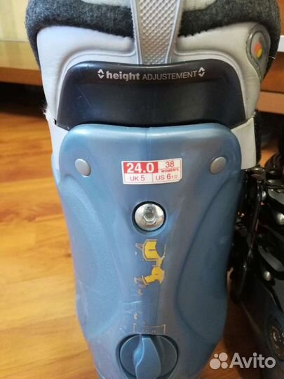 Горнолыжные ботинки Salomon