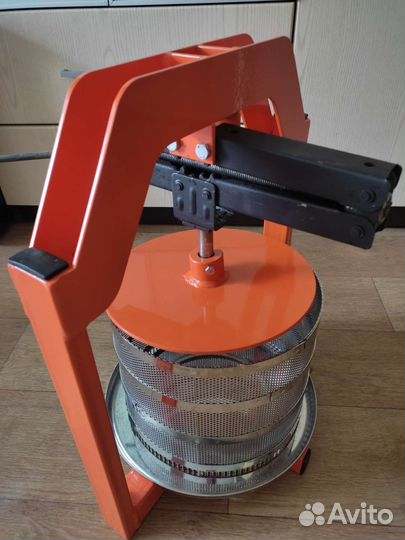 Пресс домкратный SOK 10л