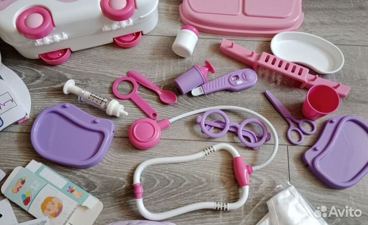 Новый набор доктора в чемодане на колёсиках