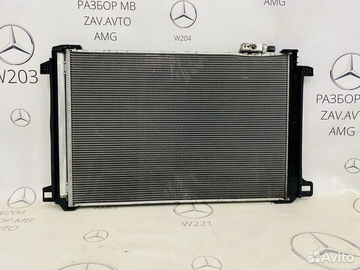 Радиатор кондиционера W212 W204 W207 W212 GLK