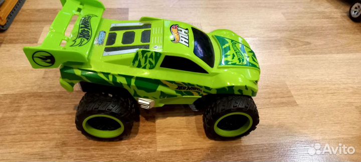 Машина на радиоуправлении