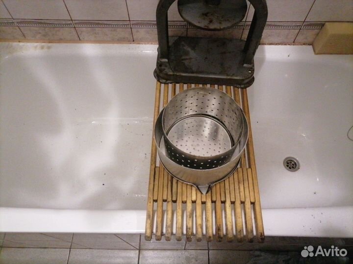 Пресс для отжима винограда