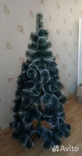 Елка искусственная