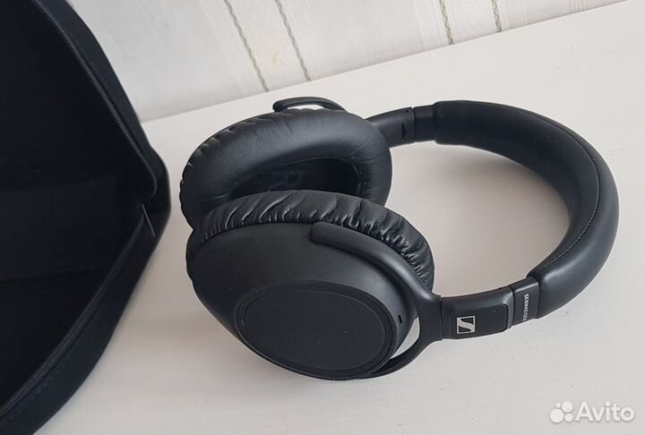 Наушники Sennheiser PXC 550-II