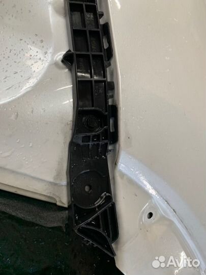 Крепление бампера прав. зад. Lexus NX, Nx200, Nx20
