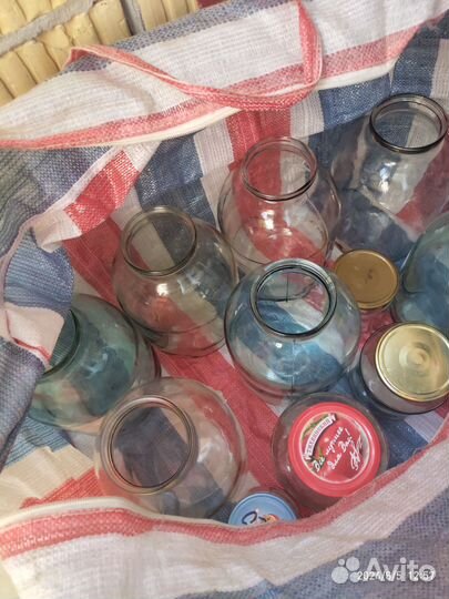 Банки стеклянные с крышками 55 шт