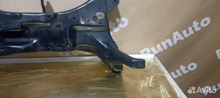 Подрамник передний Mitsubishi Lancer 9 Outlander 1