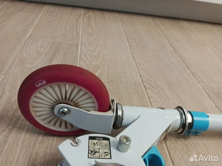 Самокат для девочки