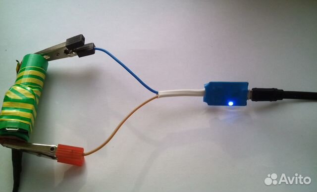Зарядка для 18650 1А с крокодилами