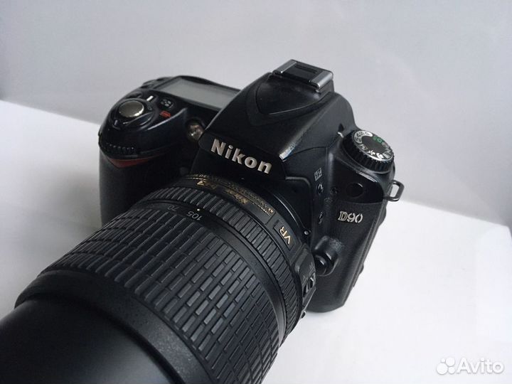 Nikon d90 kit 18-105 mm VR