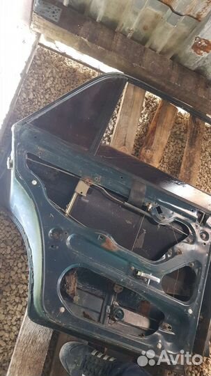 Дверь задняя левая ваз 2107