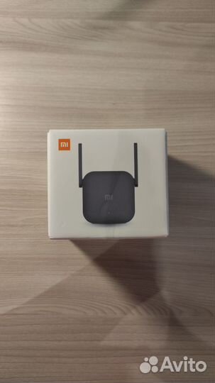 Усилитель сигнала Xiaomi Wi-Fi Range Extender Pro