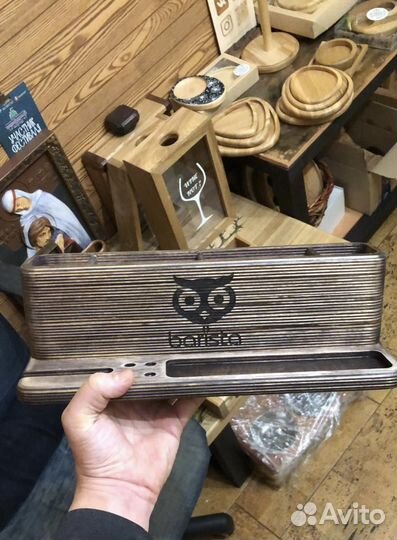 Органайзер из дерева для рабочего стола