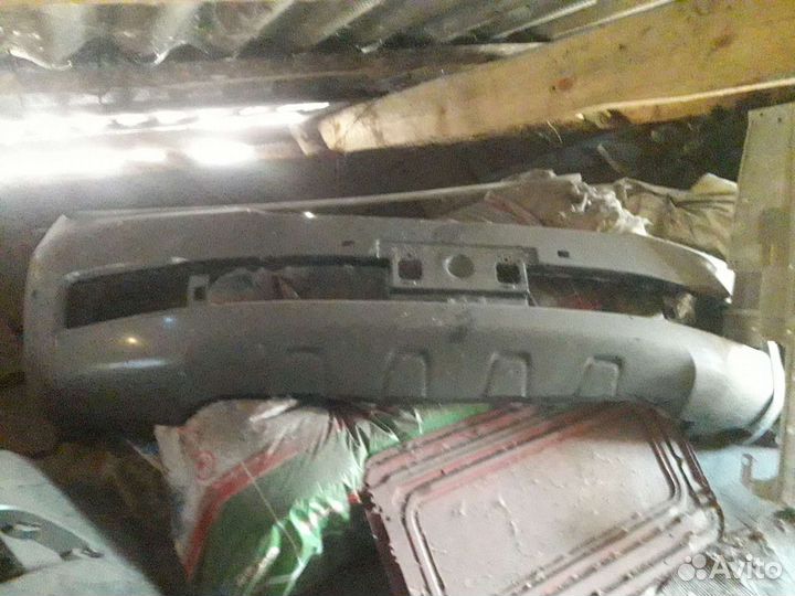 Бампер тойота ленд круйзер 200