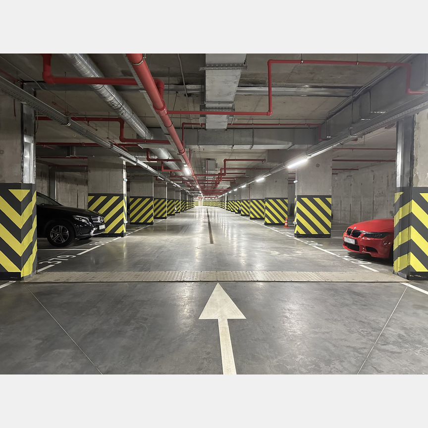 3-к. квартира, 97 м², 8/18 эт.