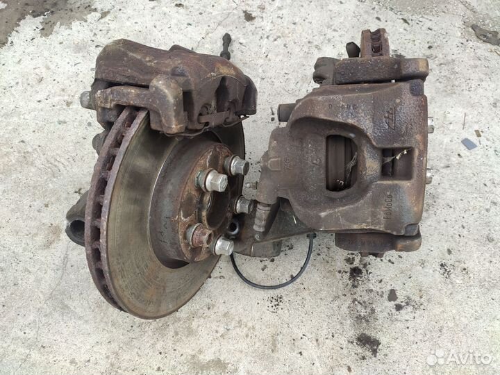 Суппорт передний Ford Mondeo 4 Форд Мондео 4