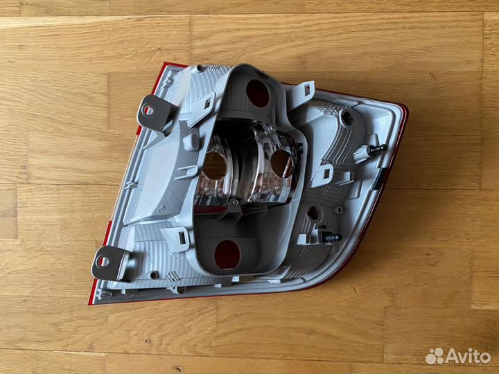 Фонарь задний Skoda Rapid Шкода Рапид Фара задний