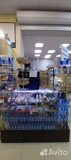 Продавец консультант косметики