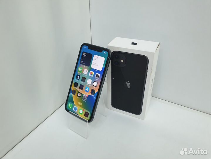 iPhone 11, 64 ГБ