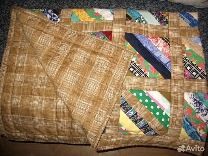 Детское лоскутное одеяло пэчворк