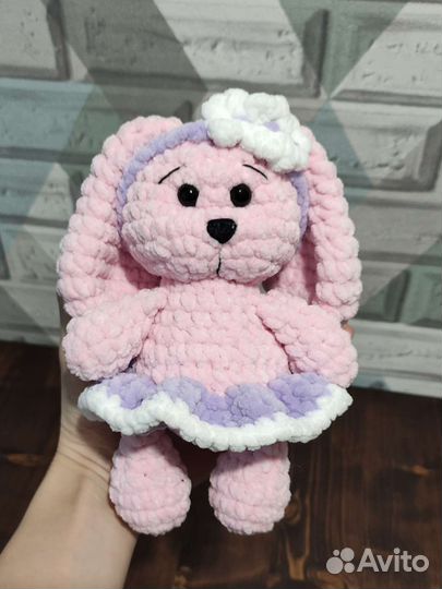 Заяц вязаный на новый год