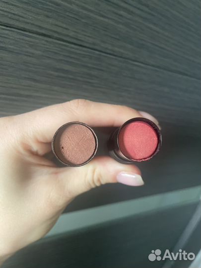 Chanel румяна стик тестер