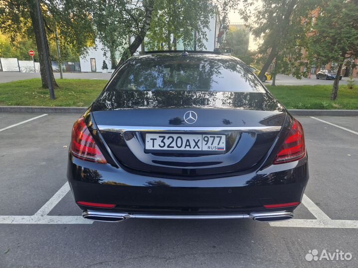 Аренда автомобиля Mercedes S класса с водителем