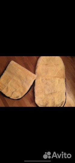 Меховой конверт в коляску