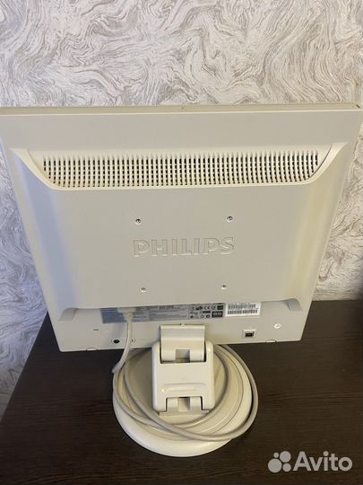 Монитор Philips
